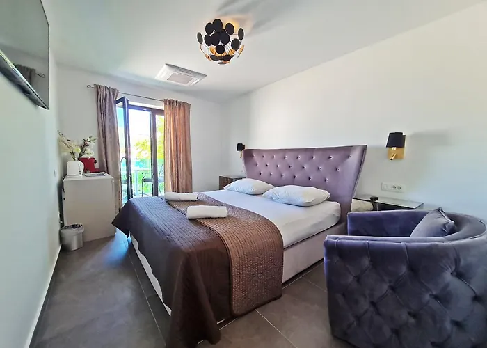 Azzurro Luxury Penzion 4*