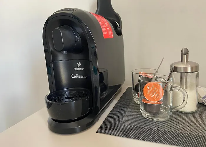 招待所 Azzurro Luxury 4*