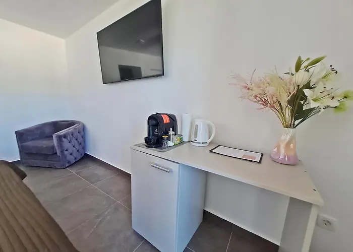 招待所 Azzurro Luxury 特罗吉尔